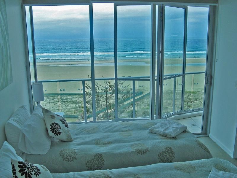 Coolangatta QLD 4225