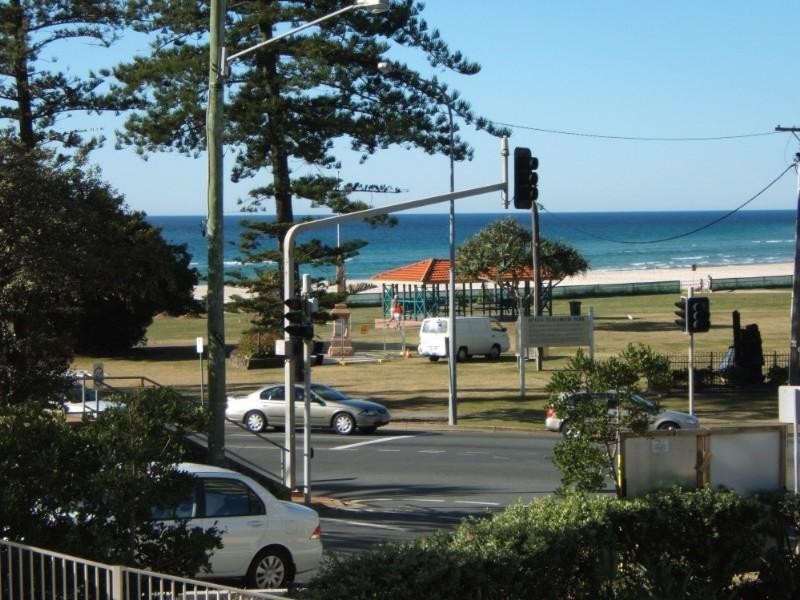 204/3 Mclean Street, Coolangatta QLD 4225