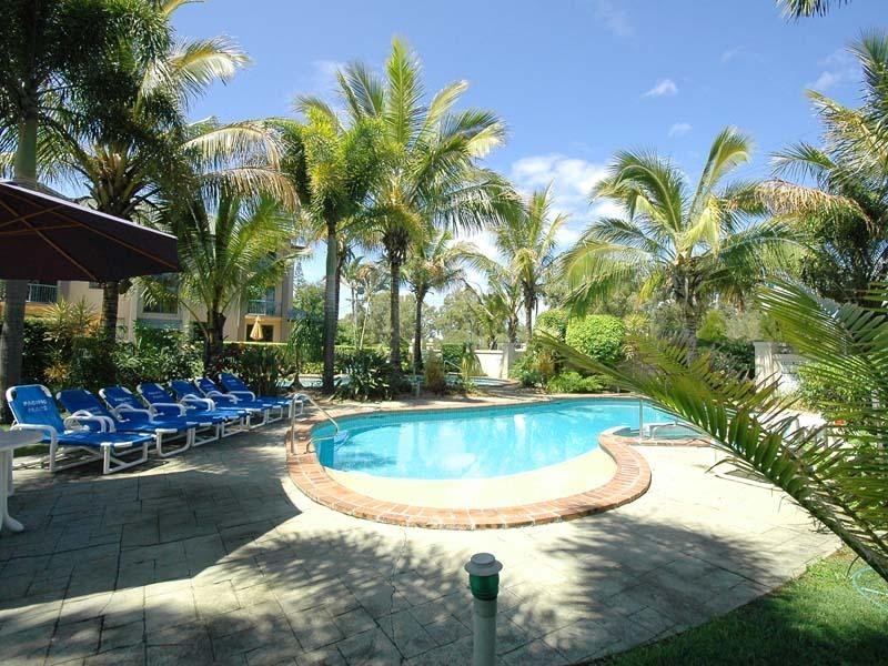 24/147 Golden Four Drive, Bilinga QLD 4225