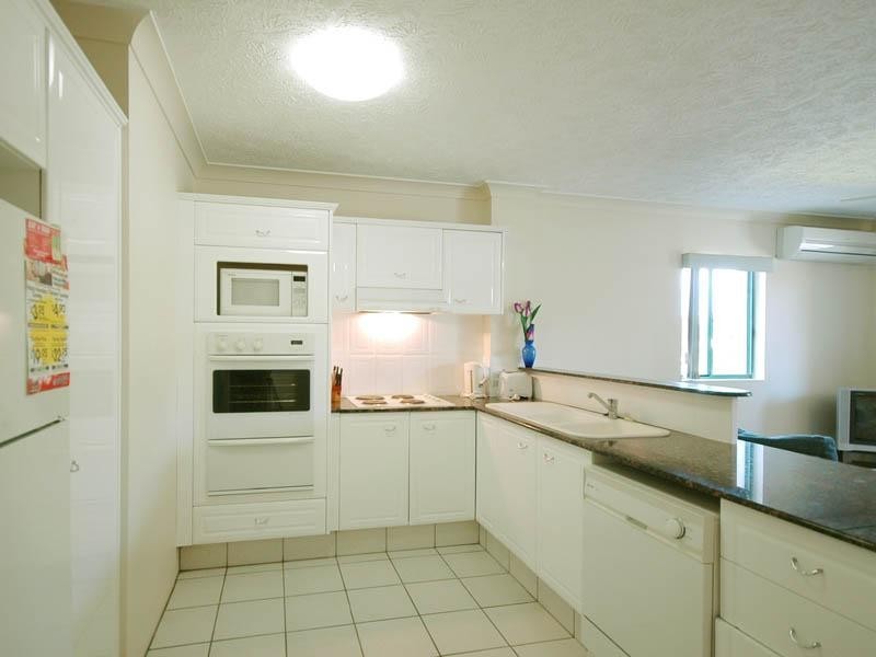 24/147 Golden Four Drive, Bilinga QLD 4225