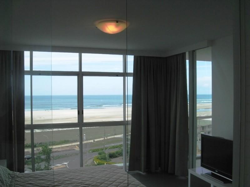 609/2 Creek Street, Coolangatta QLD 4225