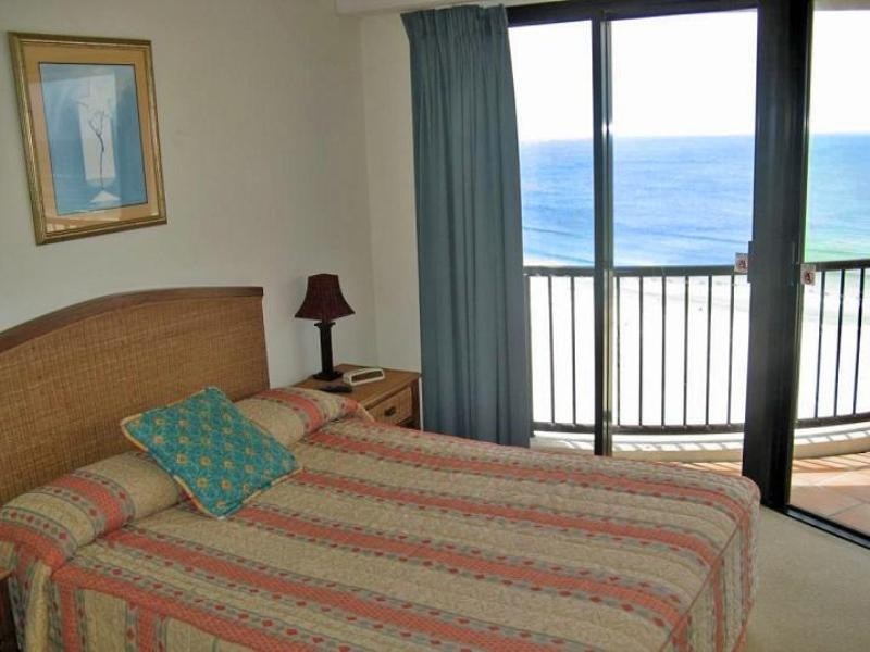 Coolangatta QLD 4225