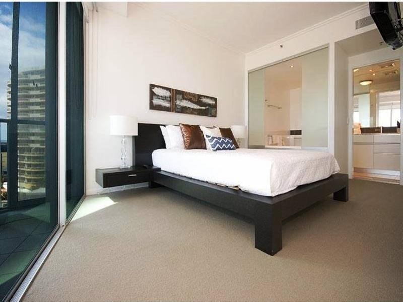 Coolangatta QLD 4225
