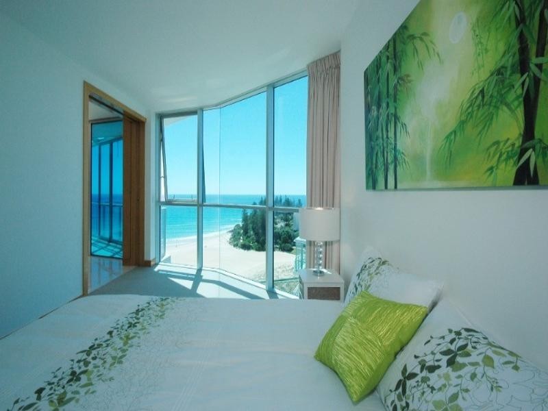 Coolangatta QLD 4225