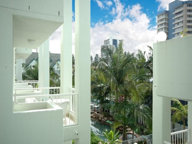 Coolangatta QLD 4225