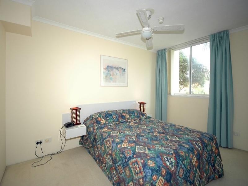 Coolangatta QLD 4225