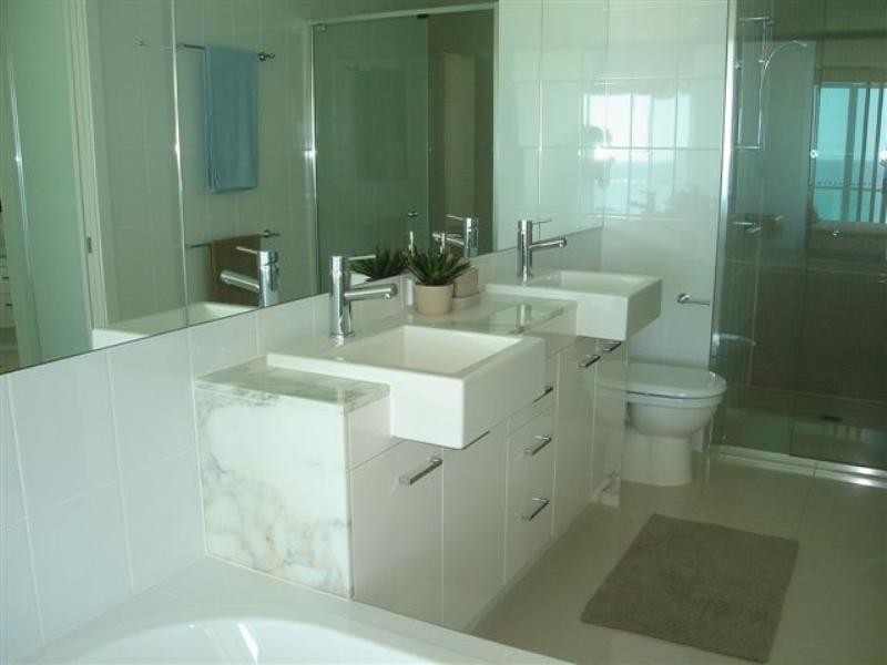 Coolangatta QLD 4225