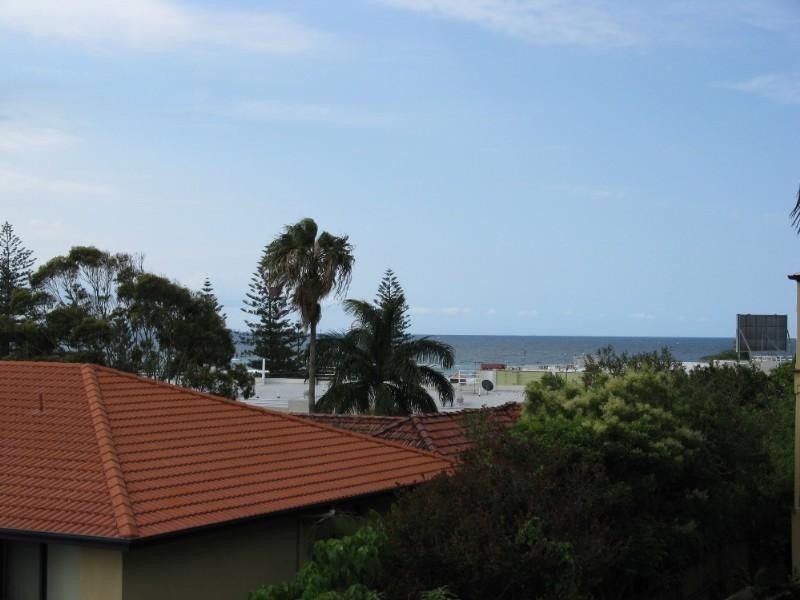 6/17 Rutledge Street, Coolangatta QLD 4225