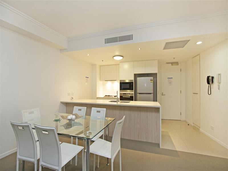 Coolangatta QLD 4225