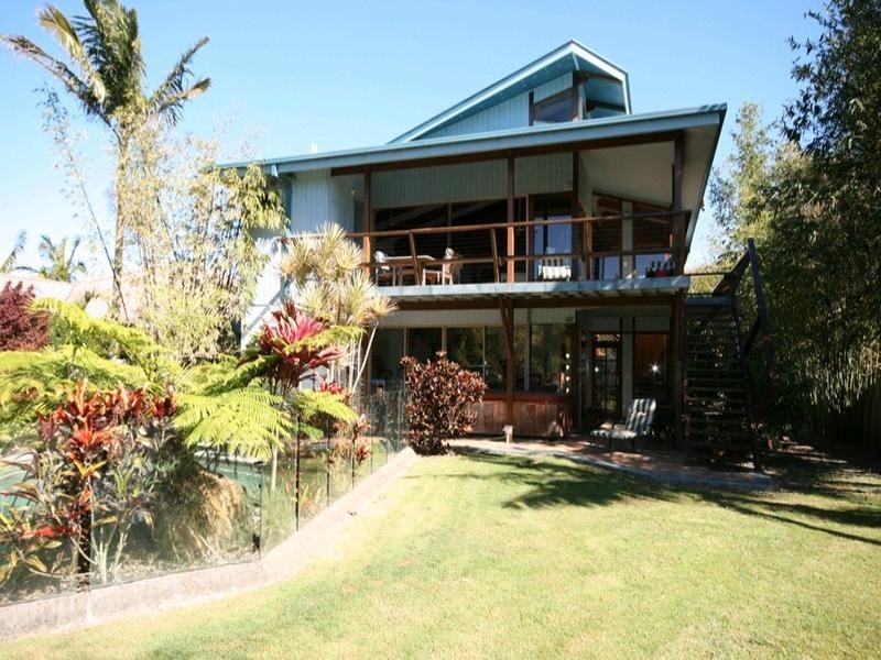 7 Monash Place, Pottsville NSW 2489