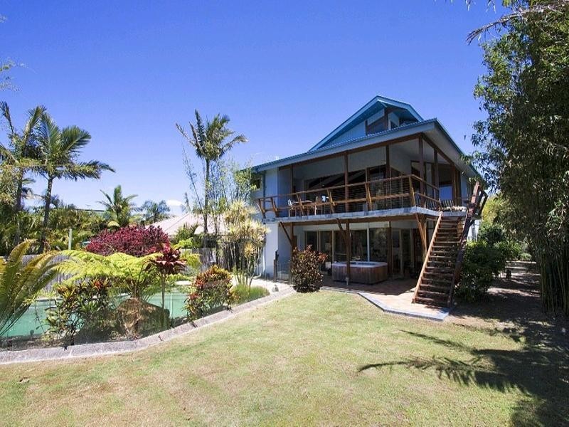 7 Monash Place, Pottsville NSW 2489