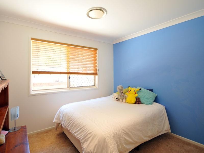 17 Muirfield Place, Banora Point NSW 2486
