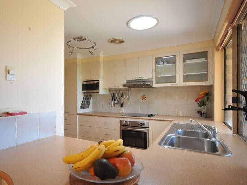 17 Muirfield Place, Banora Point NSW 2486