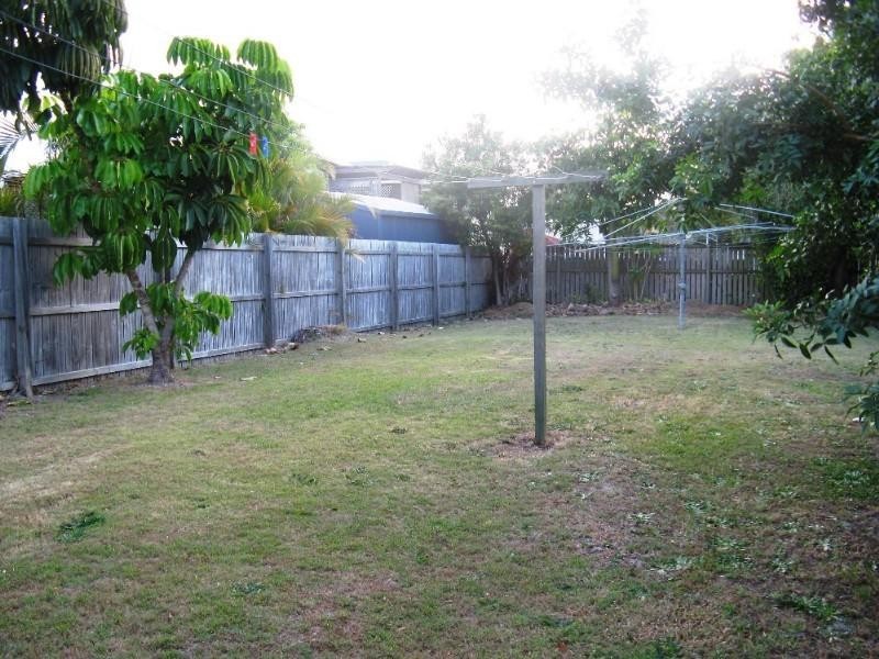 2/92 Cypress Terrace, Palm Beach QLD 4221