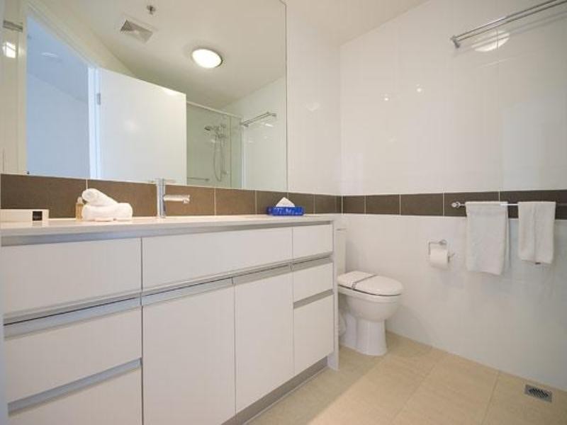 Coolangatta QLD 4225