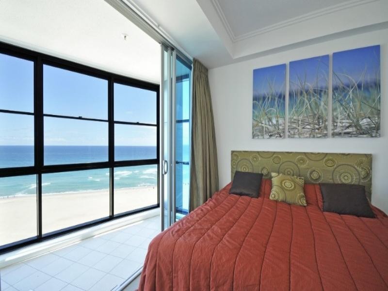 Coolangatta QLD 4225