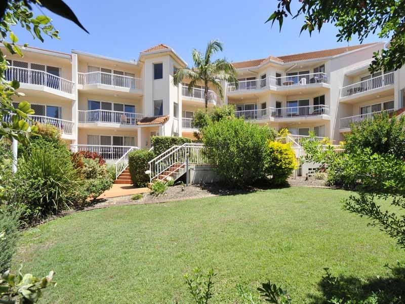 Coolangatta QLD 4225