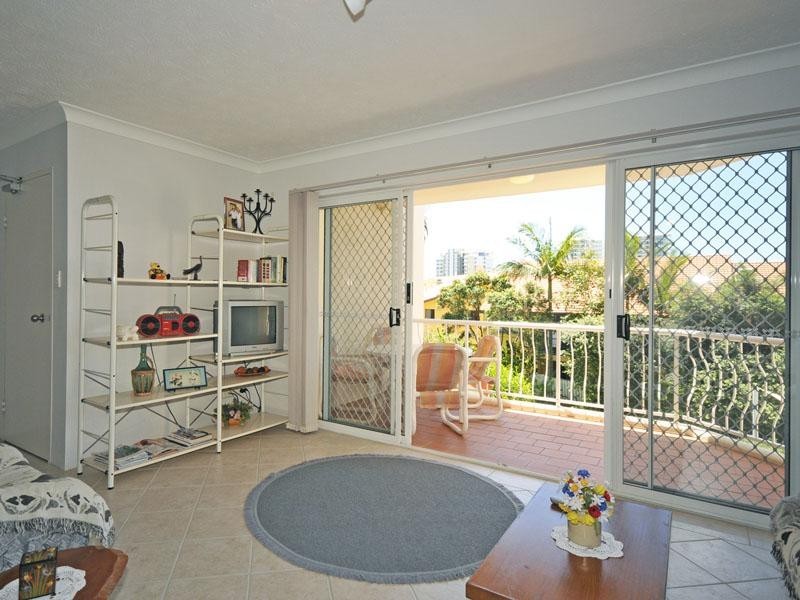 Coolangatta QLD 4225