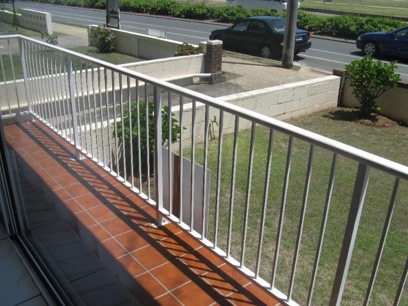 2/8 Musgrave Street, Kirra QLD 4225