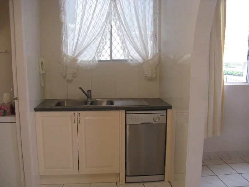 2/8 Musgrave Street, Kirra QLD 4225