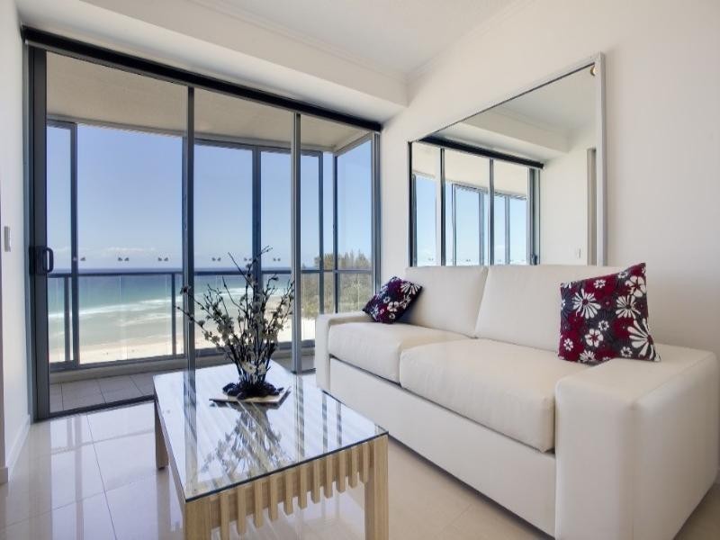 Coolangatta QLD 4225