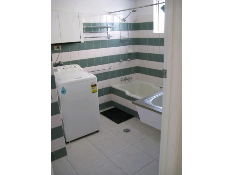 7/140 Marine Parade, Coolangatta QLD 4225