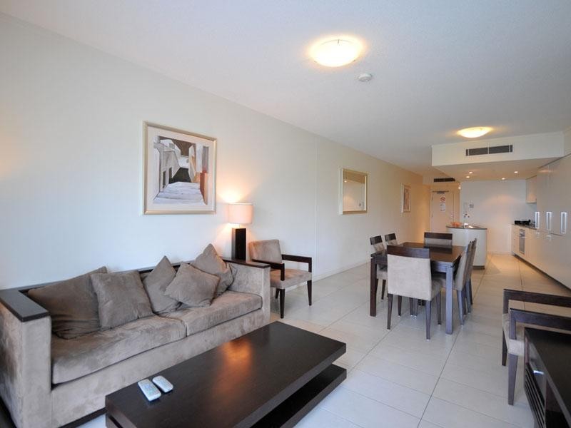 502/3 Mclean Street, Coolangatta QLD 4225