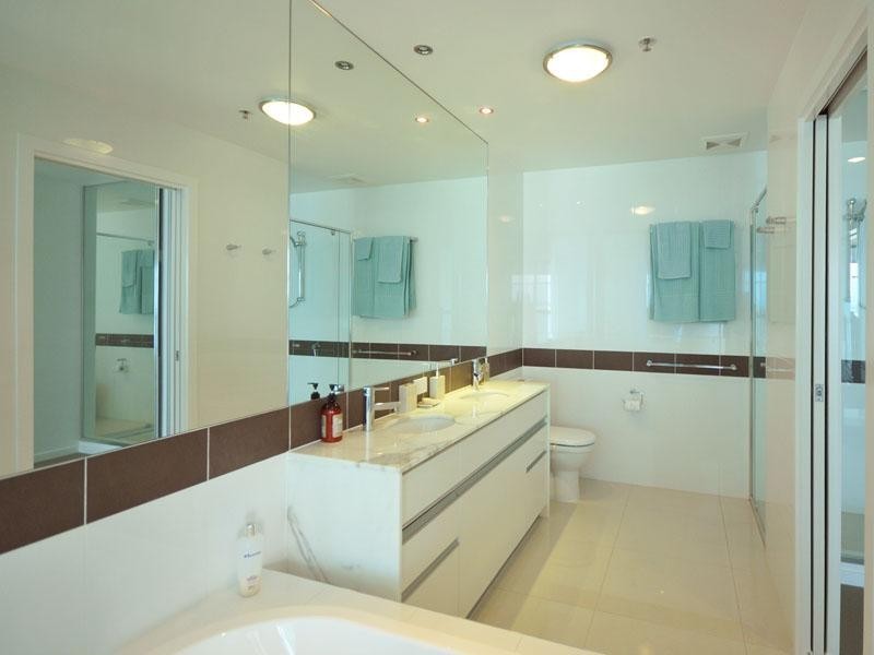 Coolangatta QLD 4225