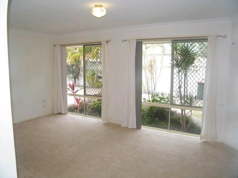 2/41 Kiata Parade, Tweed Heads NSW 2485