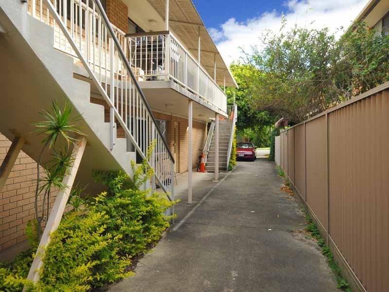 1/37 Atkin Street, Tugun QLD 4224