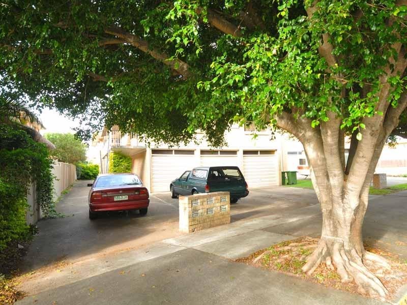 1/37 Atkin Street, Tugun QLD 4224