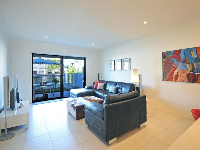 102/2 Inland Drive, Tugun QLD 4224