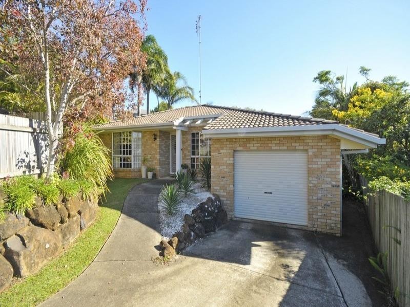 2/85 Lochlomond Drive, Banora Point NSW 2486