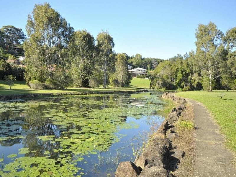 2/85 Lochlomond Drive, Banora Point NSW 2486