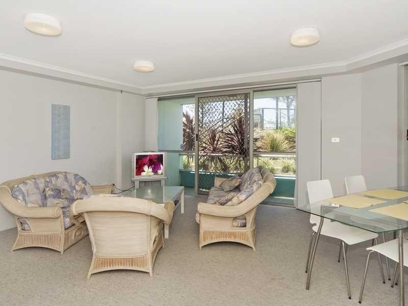 3/70 Marine Parade, Coolangatta QLD 4225