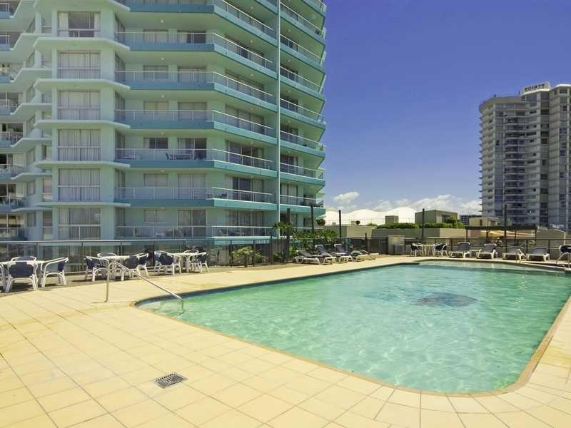 3/70 Marine Parade, Coolangatta QLD 4225