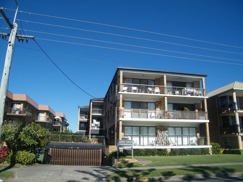 9/20 Pacific Parade, Bilinga QLD 4225