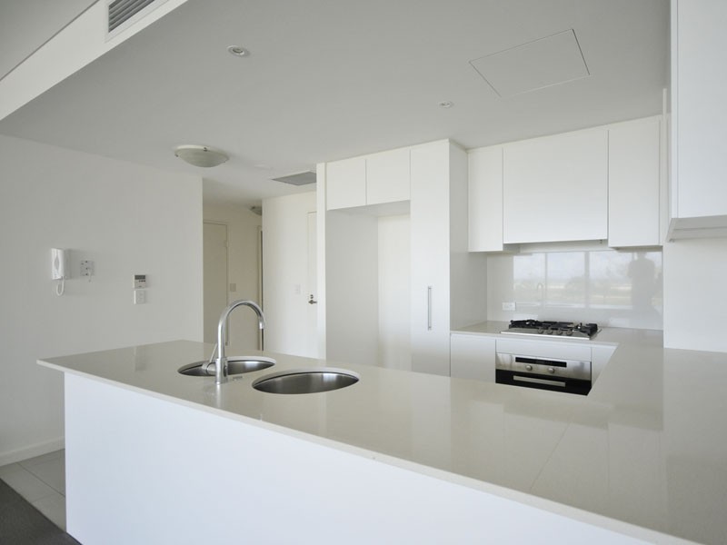 Lot 8/2 Creek Street, Kirra QLD 4225