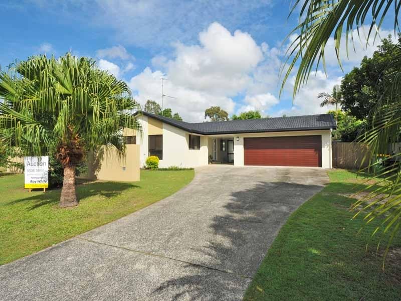 5 Barberry Court, Palm Beach QLD 4221