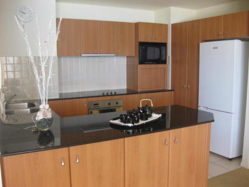 1807/88 Marine Parade, Coolangatta QLD 4225