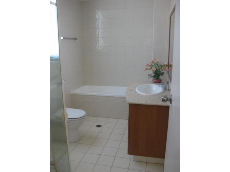 1807/88 Marine Parade, Coolangatta QLD 4225