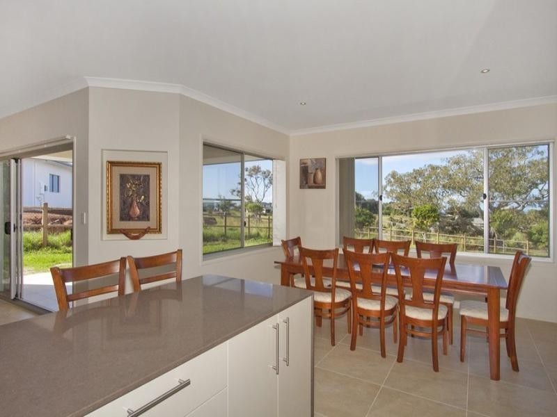 32 Sunnycrest Drive, Terranora NSW 2486