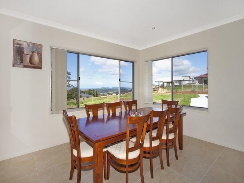 32 Sunnycrest Drive, Terranora NSW 2486