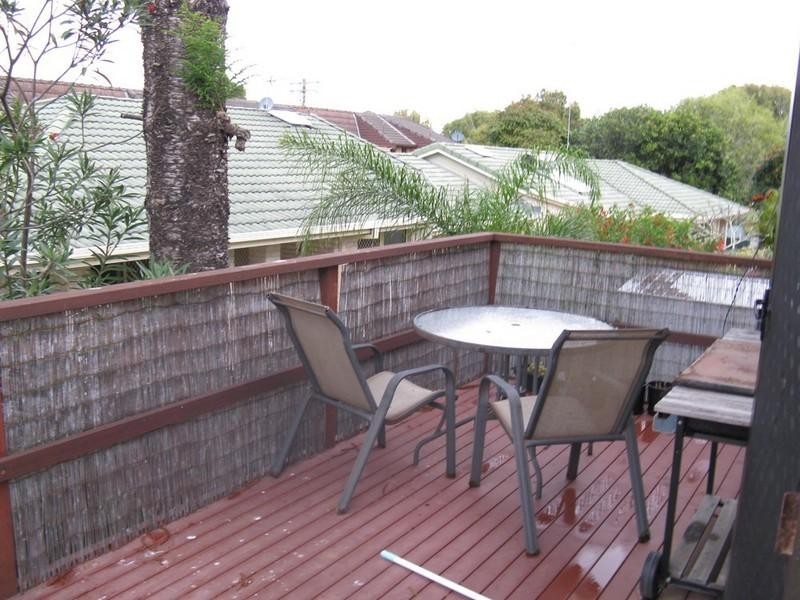 4a Bolton Street, Kirra QLD 4225