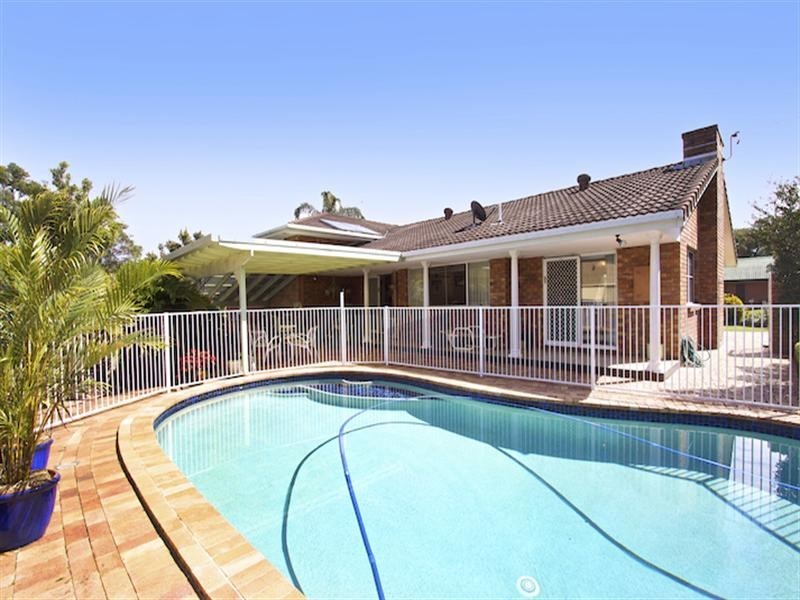 2 French Street, Tugun QLD 4224