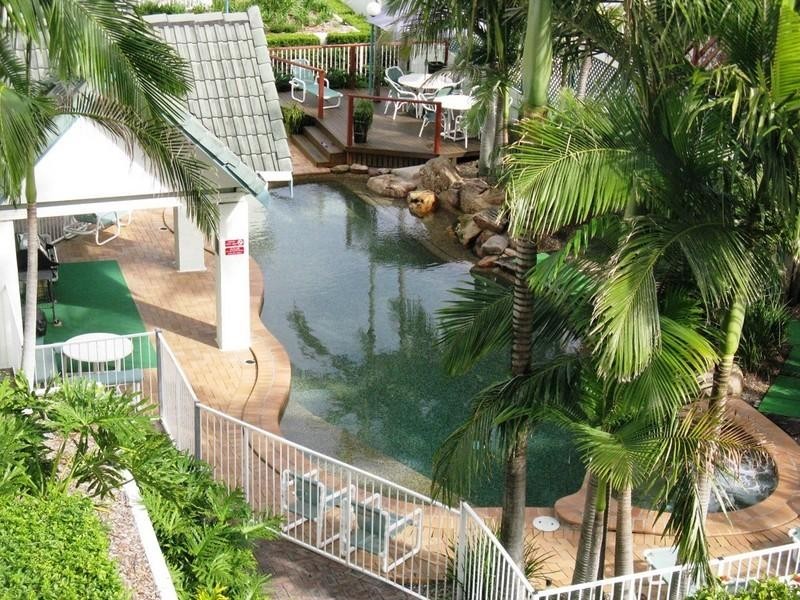 35/243 Boundary Street, Coolangatta QLD 4225