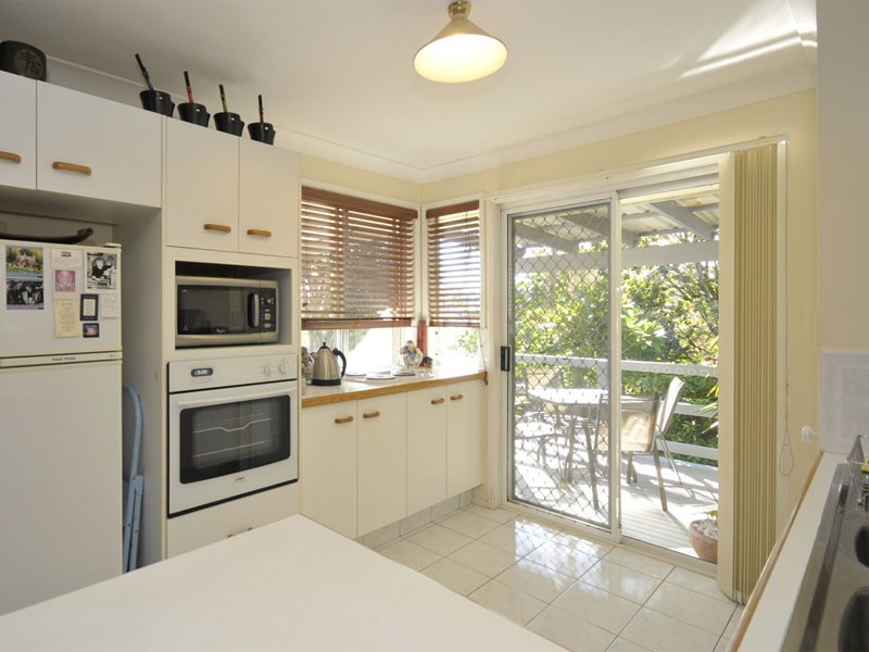 2/85 Lochlomond Drive, Banora Point NSW 2486