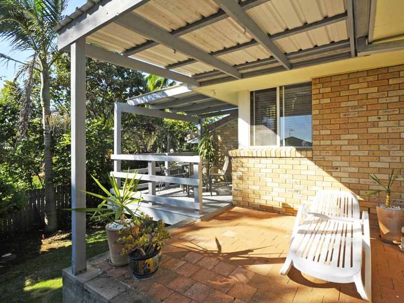 2/85 Lochlomond Drive, Banora Point NSW 2486