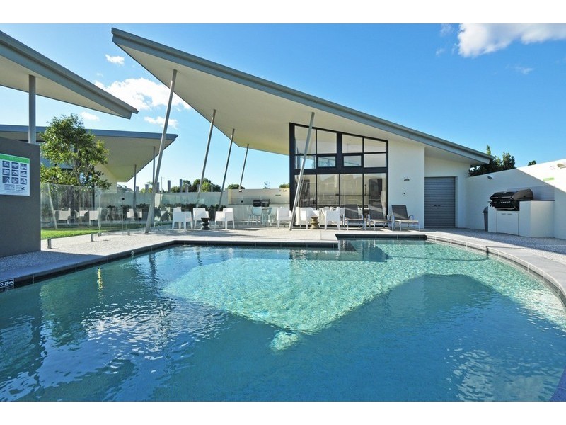 185/2 Inland Drive, Tugun QLD 4224