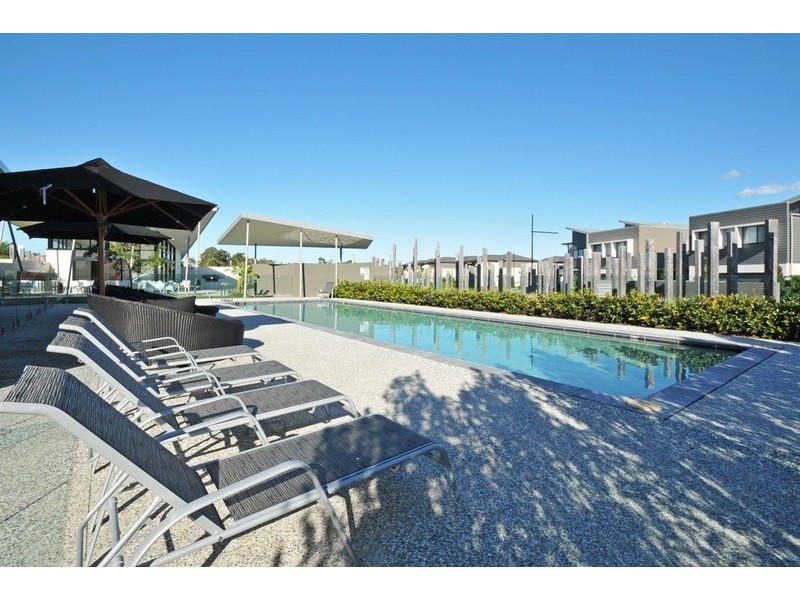 185/2 Inland Drive, Tugun QLD 4224